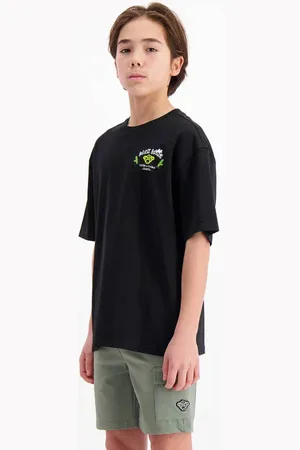 Black Bananas T