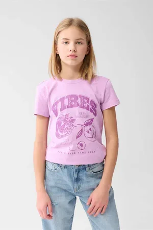 SHOEBY T