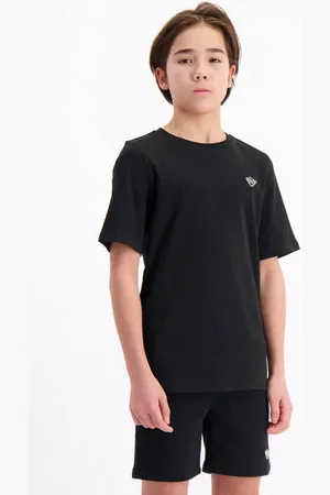 Black Bananas T