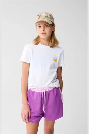 SHOEBY T