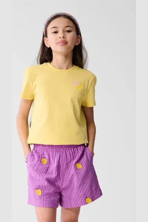 SHOEBY T