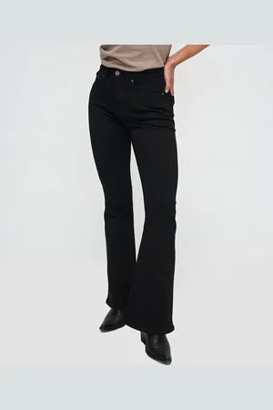 Kuyichi Lisette flare jeans forever black - Duurzame Flared Jeans - - Maat 24 / 30
