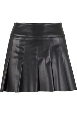 Urban classics Korte rok - Dames plooirok van synthetisch leer - S tot XL - voor Vrouwen