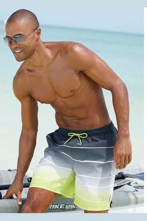 Bench Zwemshort Sunset met trendy streepverloop