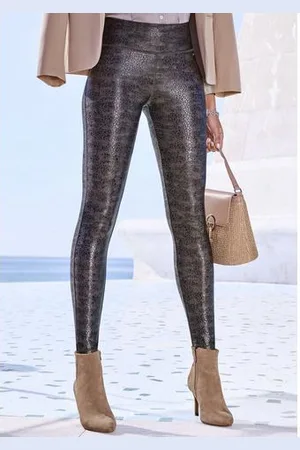 Lascana Legging met modieuze all-over print
