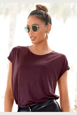 Lascana Shirt met korte mouwen met ronde halslijn, jersey stof, mouwomslag, basic
