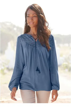 Lascana Crêpe-blouse met geborduurde oogjes, damesblouse, losse pasvorm