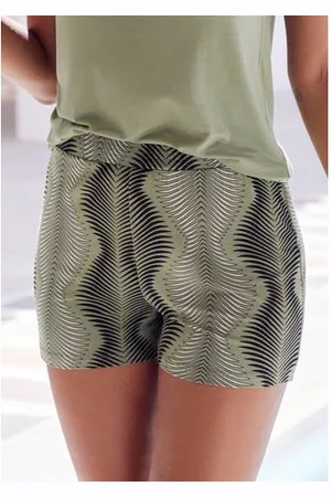 Lascana Pyjamashort met modieus hoge taille