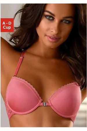 QS by s.Oliver Bh met steuncups Lisette met voorsluiting en mooie kanten achterkant, dessous