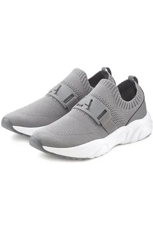 Lascana Sneakers Lage schoen, vrijetijdsschoen, slipper, chunky zool VEGAN