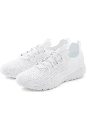 Lascana Sneakers Slip-ins, vrijetijdsschoen, lage schoen superlicht van textiel VEGAN