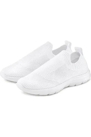 Lascana Sneakers Slip-ins, slipper, lage schoen ultralicht en om in te slippen VEGAN
