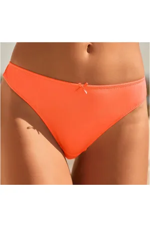vivance collection String uit bloemige jacquardkant en zacht microtouch-materiaal