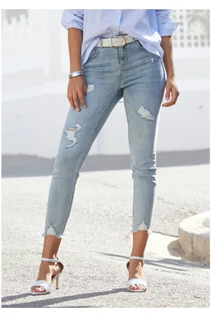 Buffalo Destroyed jeans met rafelende broekspijpen en stretchpercentage, smalle pasvorm