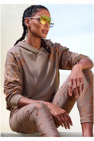 Lascana Hoodie met glanzende print