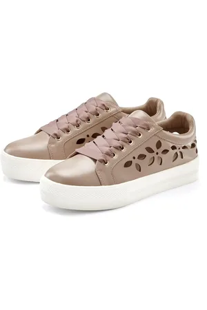 Lascana Sneakers met kleine cut-outs, veterschoenen, vrijetijdsschoenen vegan