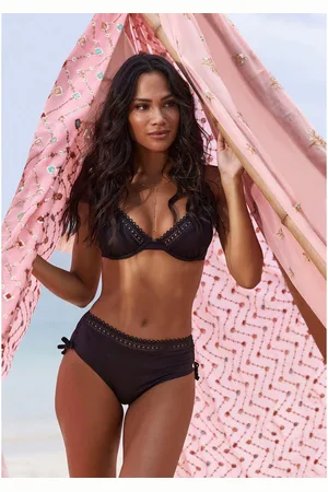 QS by s.Oliver Bikinitop met beugels Aiko met gehaakte look