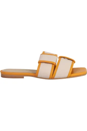 March23 Leren slippers Jackie