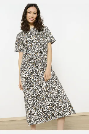 LolaLiza T-shirt jurk met luipaardprint