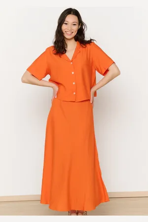 LolaLiza Korte blouse met knopen