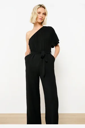 LolaLiza Asymmetrische jumpsuit met volantmouw