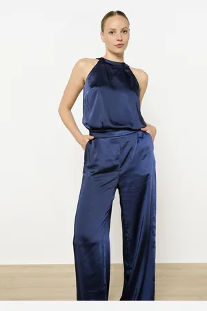 LolaLiza Satijnen halter jumpsuit