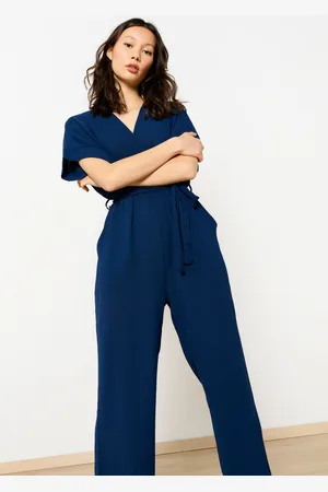 LolaLiza Vloeiende jumpsuit met ceintuur