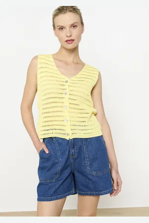 LolaLiza Mouwloos gehaakt gilet