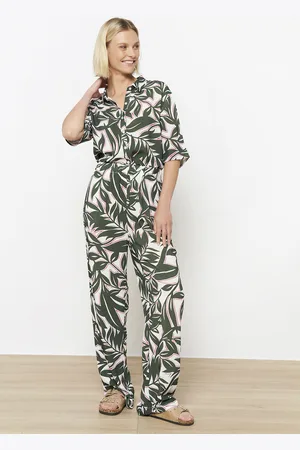 LolaLiza Wijde broek met bladerprint