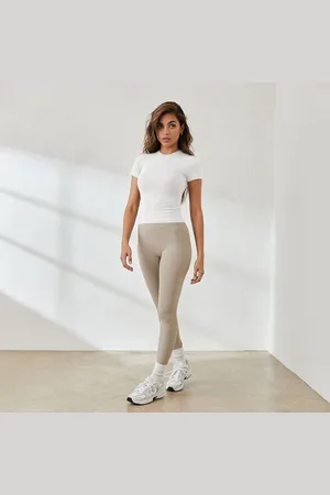 Lounge Underwear Essential Getailleerd T-Shirt met Korte Mouwen - Wit