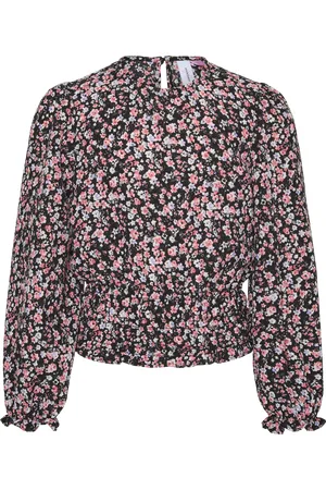 Mama;licious Vmbanny Top