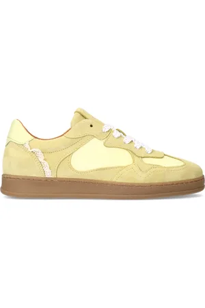 Manfield Gele sneakers met kant