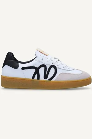 Manfield Witte leren sneakers met zwarte details