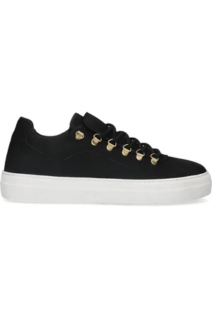 Manfield Zwarte nubuck sneakers