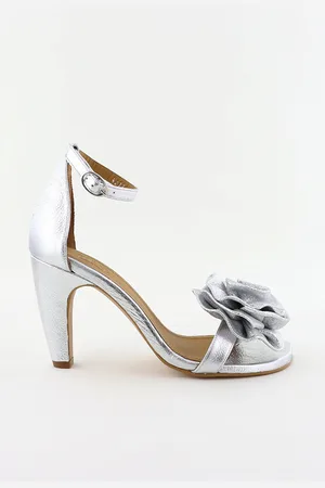 Toral Sandalen BRISS met roos detail zilver