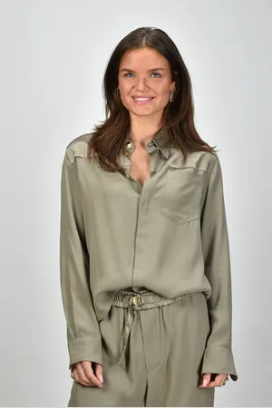 Ami Blouse FSH020.AC0014 met borstvakje groen