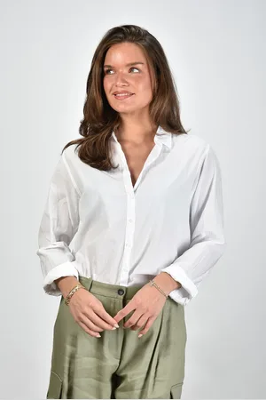 XiRENA Blouse Beau met afgeronde zoom wit