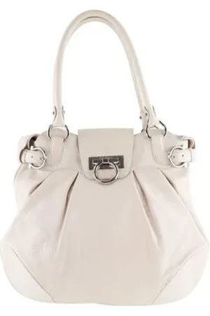 Salvatore Ferragamo Dames, Pre-owned, Roze, Maat: ONE Size Leer