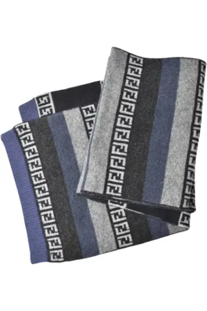 Fendi Dames, Pre-owned, Blauw, Maat: ONE Size Wol