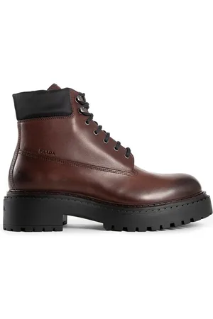 Prada Heren, Schoenen, Bruin, Maat: 43 EU Leer