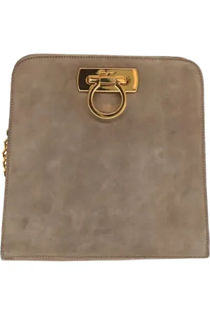 Salvatore Ferragamo Dames, Pre-owned, Bruin, Maat: ONE Size Suède