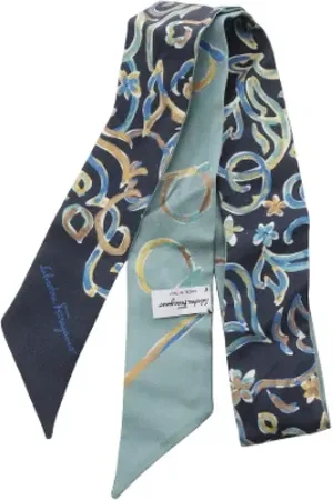 Salvatore Ferragamo Dames, Pre-owned, Veelkleurig, Maat: ONE Size Zijde