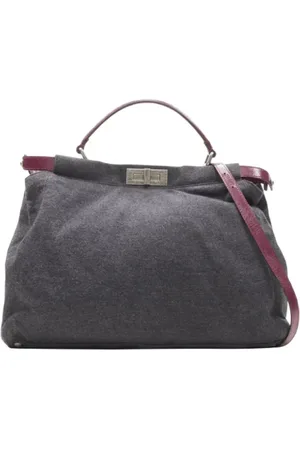 Fendi Dames, Pre-owned, Grijs, Maat: ONE Size Wol