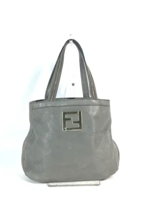 Fendi Dames, Pre-owned, Grijs, Maat: ONE Size Leer