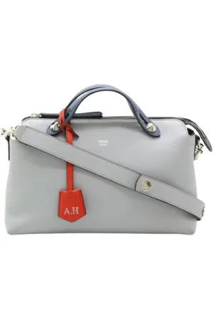 Fendi Dames, Pre-owned, Grijs, Maat: ONE Size Leer