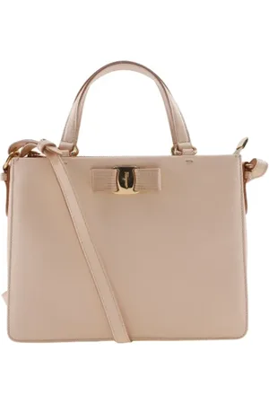 Salvatore Ferragamo Dames, Pre-owned, Roze, Maat: ONE Size Leer