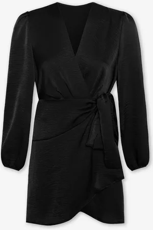 MOST WANTED Eline Satin Crinkle Wrap Dress Zwart