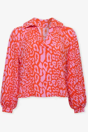 MOST WANTED Julie Leo Top