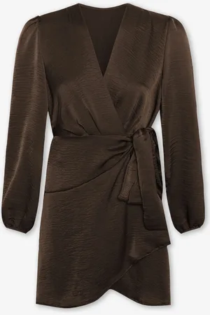 MOST WANTED Eline Satin Crinkle Wrap Dress