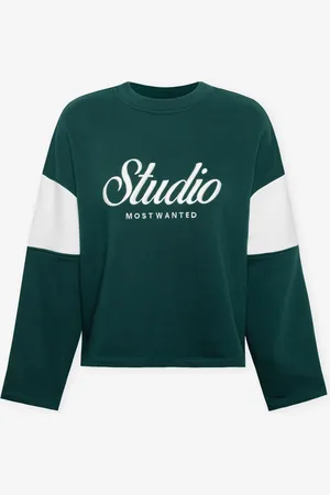 MOST WANTED Studio Color Block Sweater